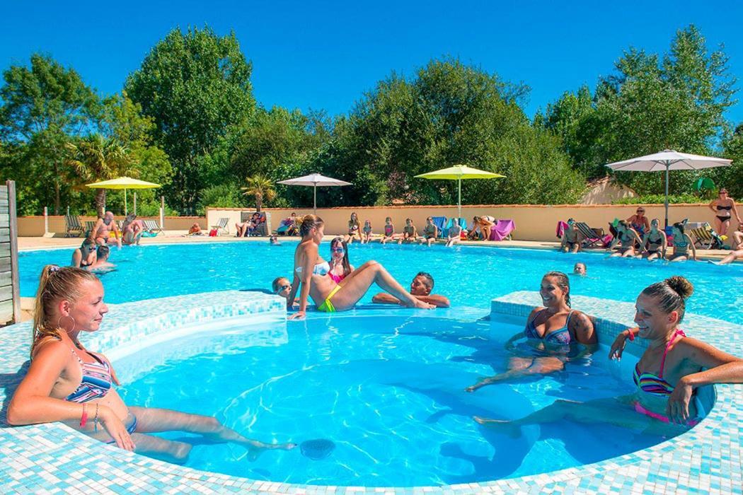 Ferienwohnung Camping Tranche Sur Mer Angles  Exterior foto